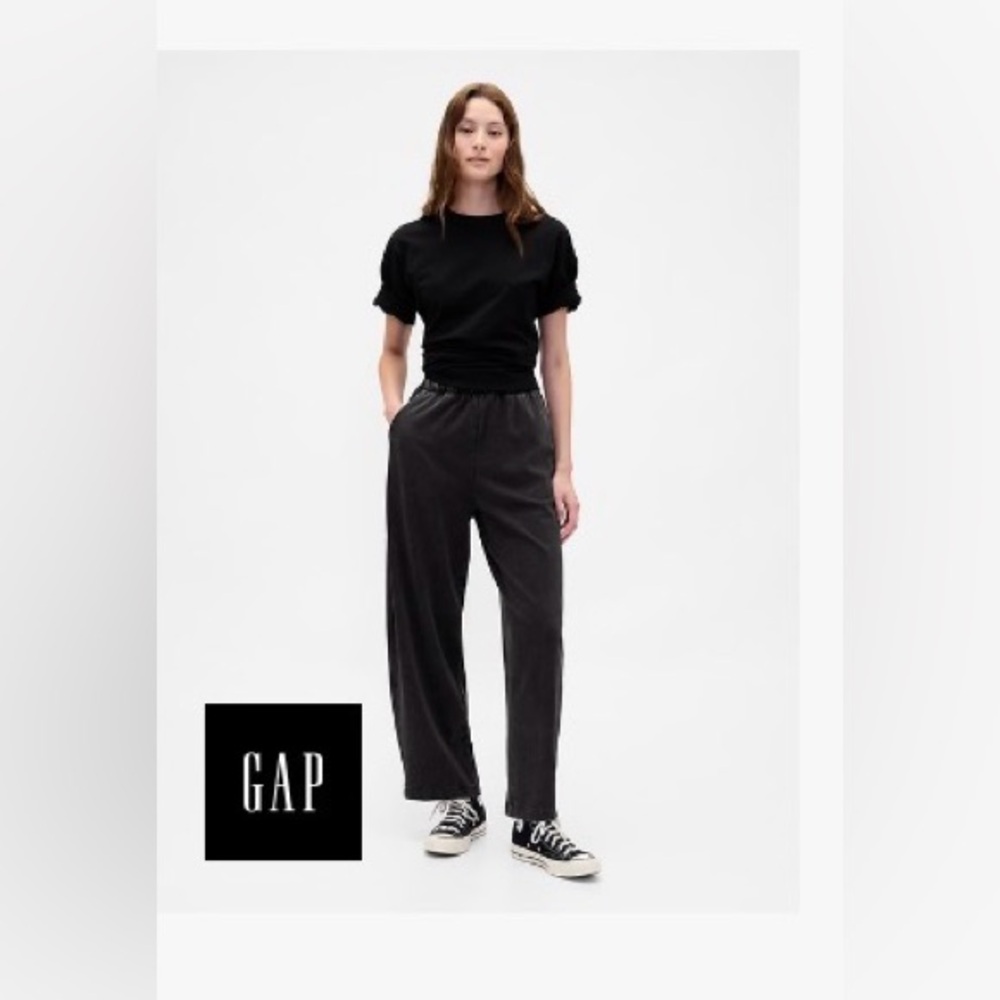 NWT GAP Heavyweight Barrel Pants black